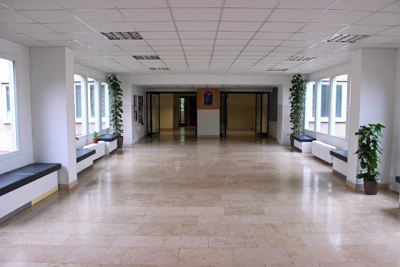 Hostel Blanice ปราก ภายนอก รูปภาพ